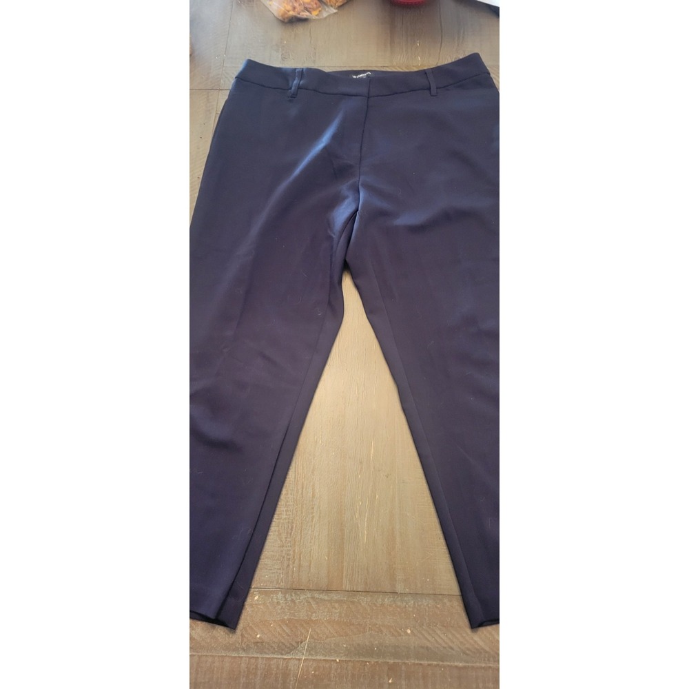Two pairs jeans gloria vanderbuilt Blue 20w 38 X 26 Liz Claiborne Both Strech